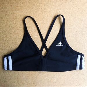 ❌SOLD❌Adidas Black & White Triangle Cut Sports Bra
